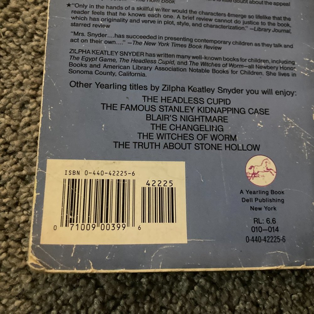 Books - Picture 4 of 5